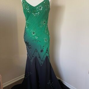 ***SOLD*** Elegant Sue Wong Green and Black Evening Gown
